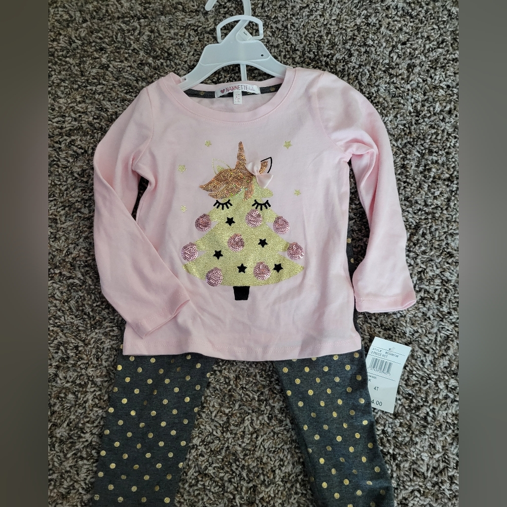 Girls size 2T holiday set